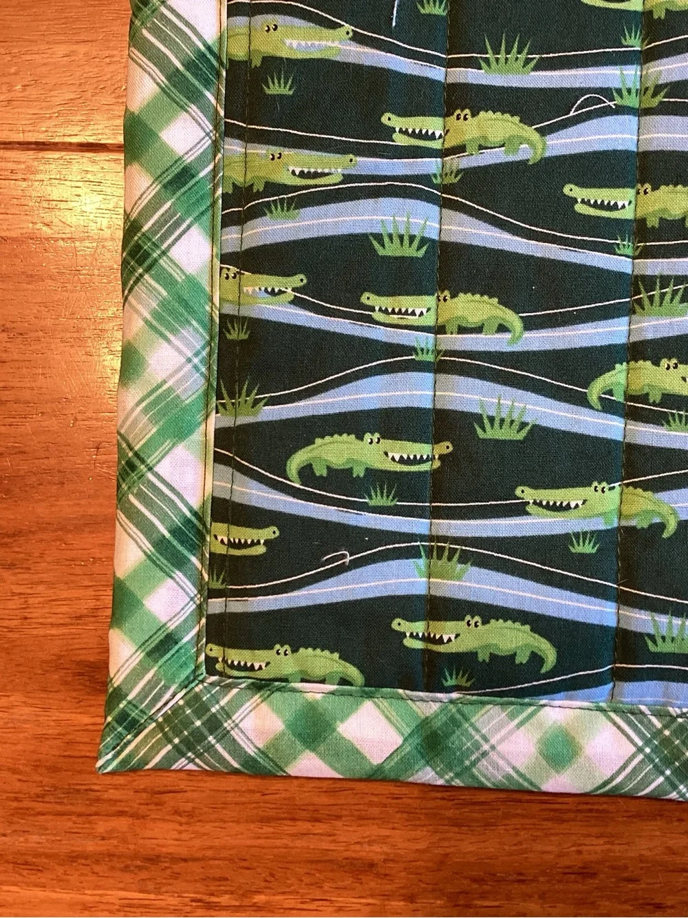 Green Plaid Alligator Print Table Placemat and Napkin Set